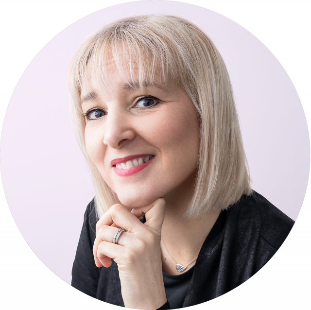https://www.sandra-pereira.com/wp-content/uploads/2024/02/portrait-site_2024-ok-640x638.png